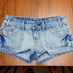 AMERICAN EAGLE SHORTS